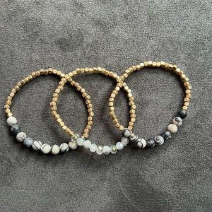 Grey and black stretch bracelet set